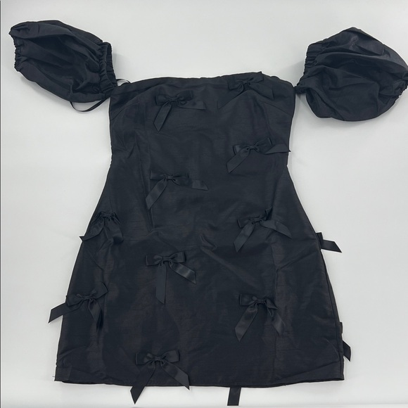 Hutch Black Off-Shoulder Dress whimsigoth bows feminine LBD valentine S NWT - Picture 4 of 10